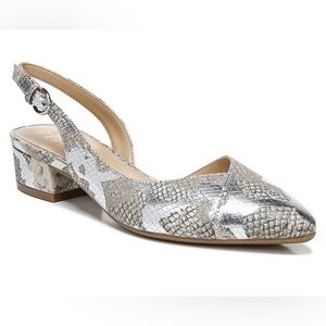 Naturalizer Frisco Snakeskin Silver Pointed Toe Slingback Flats 8.5